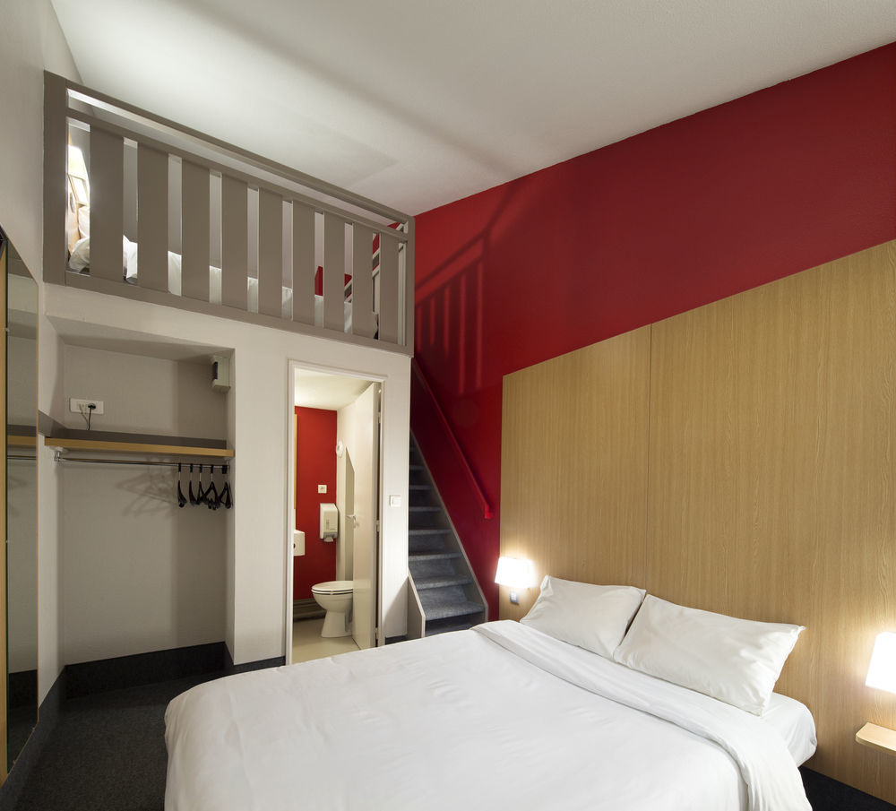 B&B Hotel Morlaix Saint-Martin-des-Champs  Exteriör bild
