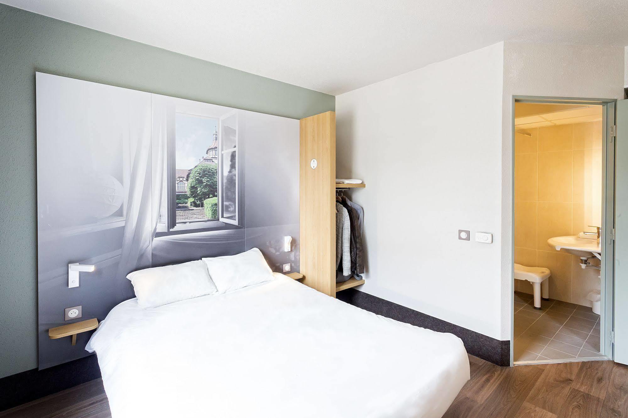 B&B Hotel Morlaix Saint-Martin-des-Champs  Exteriör bild