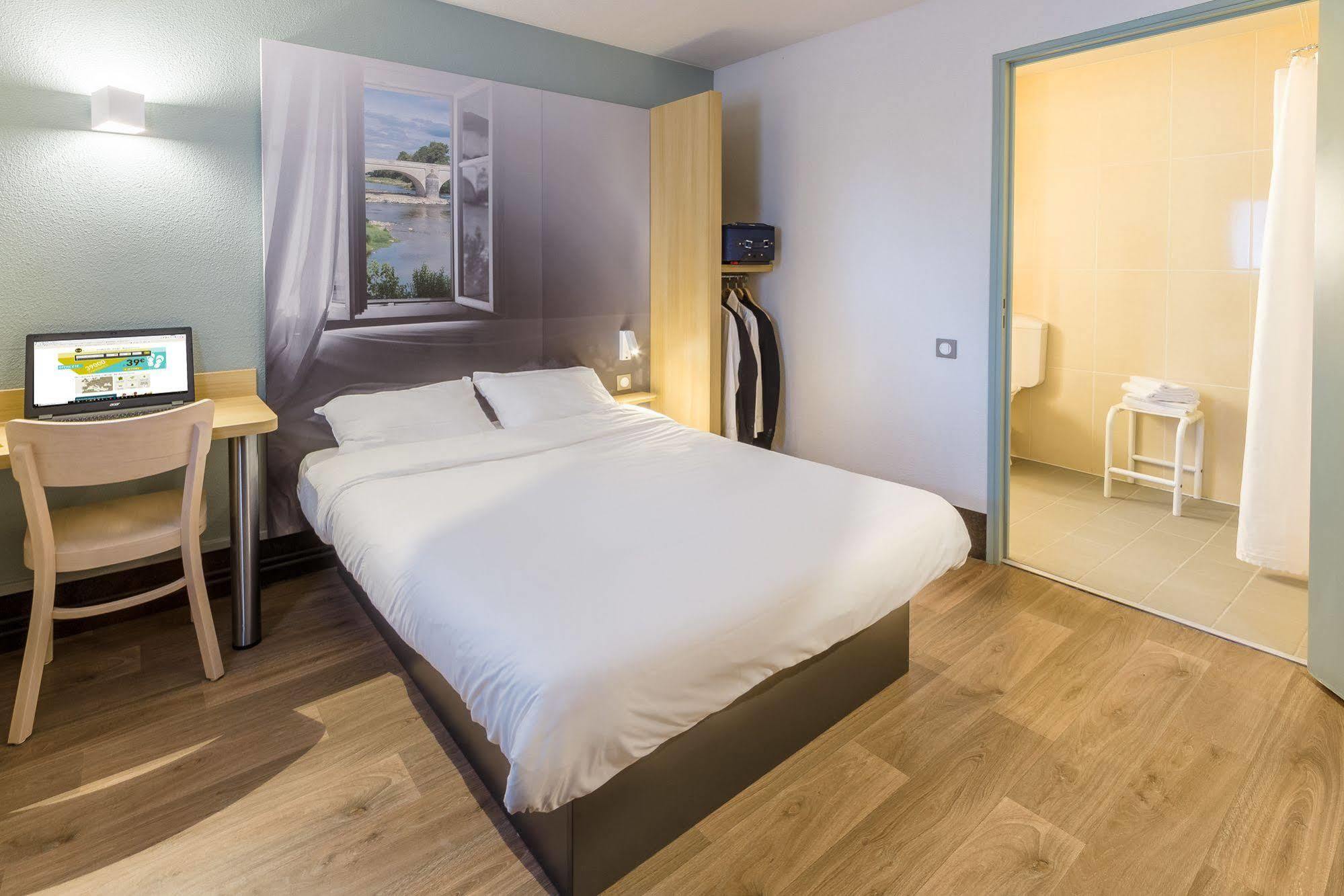 B&B Hotel Morlaix Saint-Martin-des-Champs  Exteriör bild